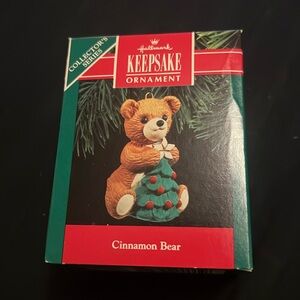 1990 vintage hallmark keepsake ornament “cinnamon bear”